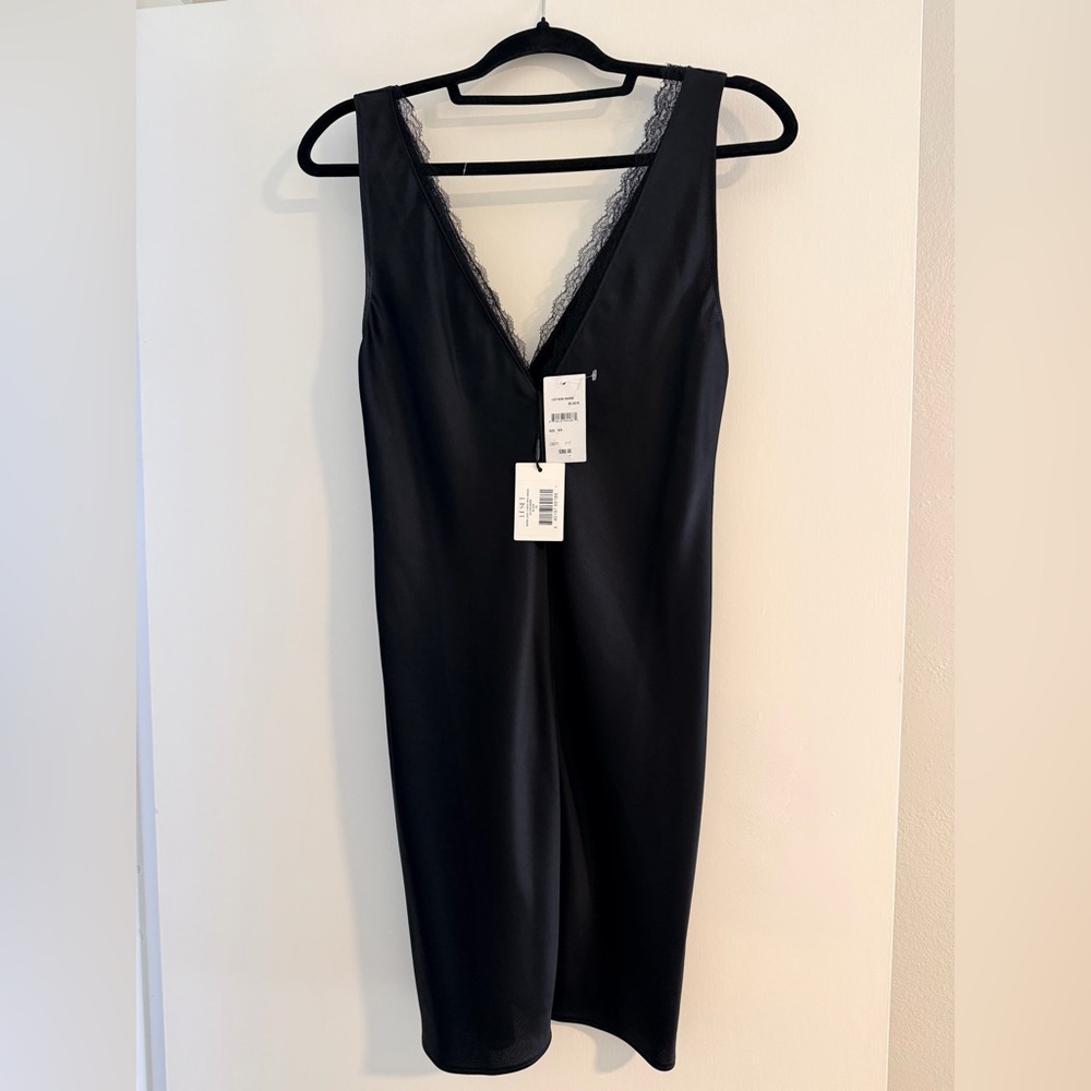 LESET Barb Lace V Neck Mini Dress - Picture 2 of 10